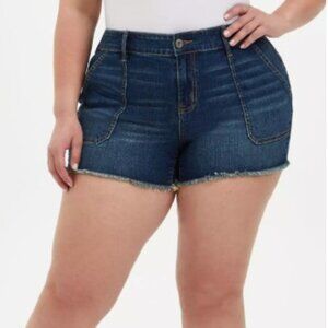 Torrid Vintage Style Stretch Mid Rise 5 Pocketed Frayed Hem Shorts Size 22 #71